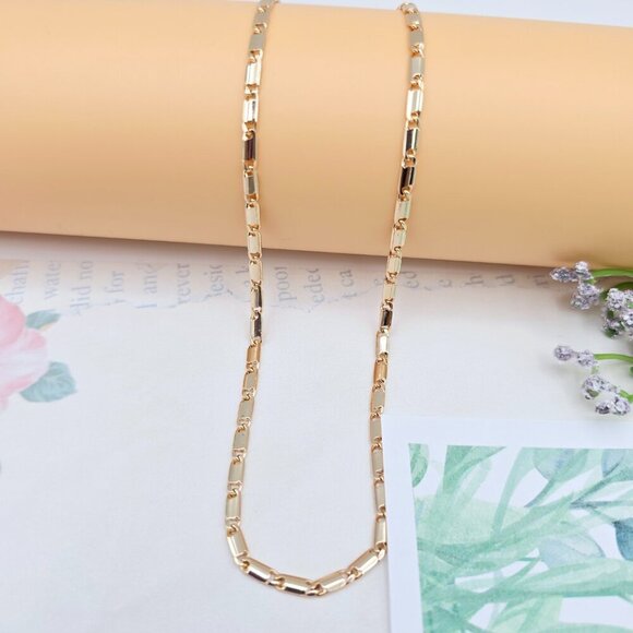Rose Gold Plated Link Chain Necklace in Elegant Glossy Finish - 45cm, XPNL0043 - Picture 3 of 12